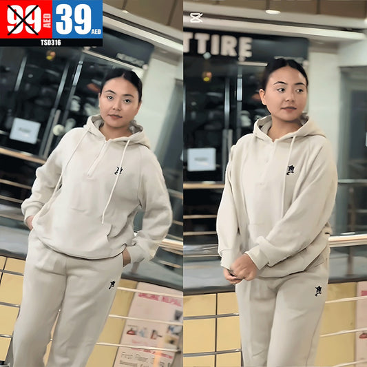 Women's Casual Quatter Zipper Tracksuit - CC316