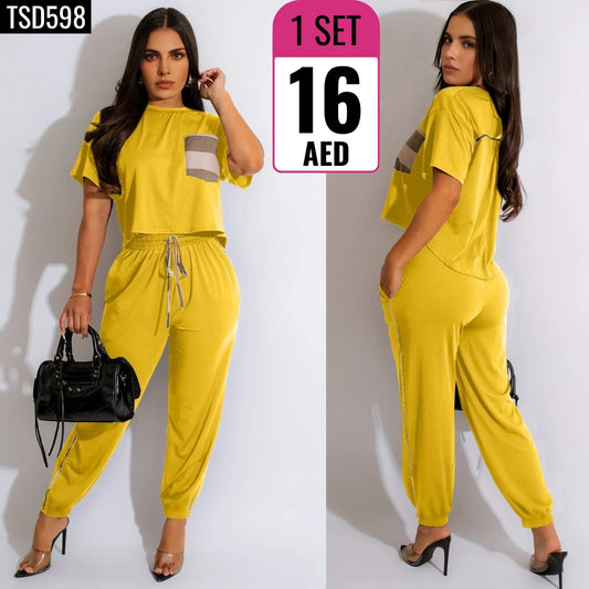 Women’sBlack Contrast-Pocket Crop Tee & Drawstring Joggers Lounge Set -  TSD598